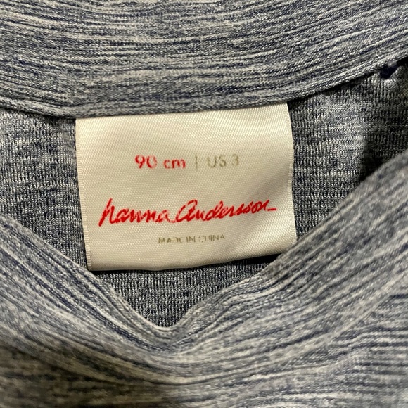 Hanna Andersson Navy Blue T-Shirt - Picture 2 of 6